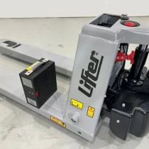 LIFTER elektrinis palečių vežimėlis EY20